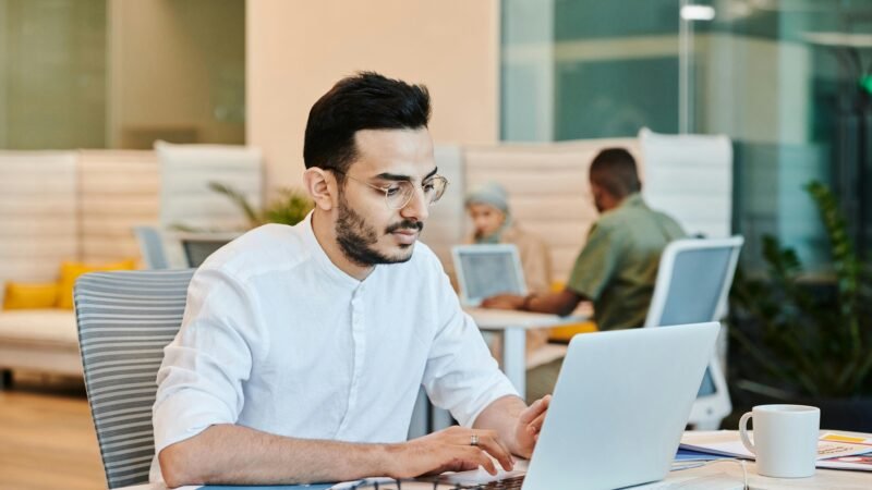A Tecnologia é Responsável pela Diminuição da Inteligência Média Mundial?