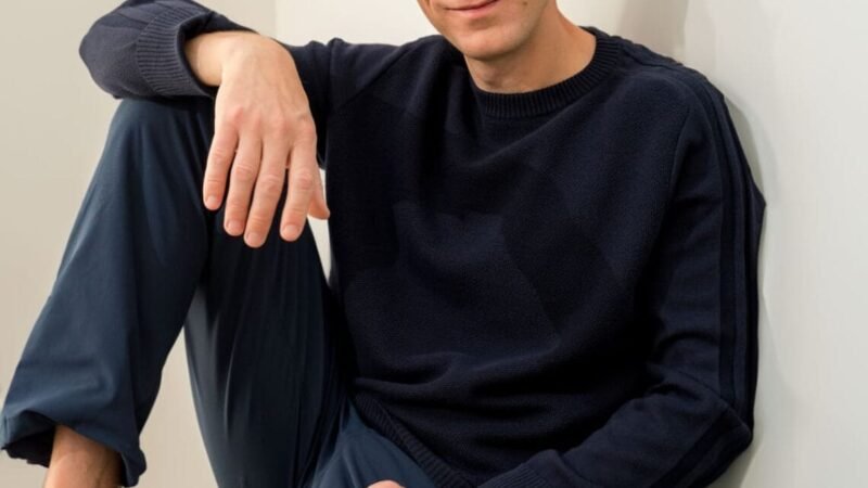 A jornada de Tomas Gorny